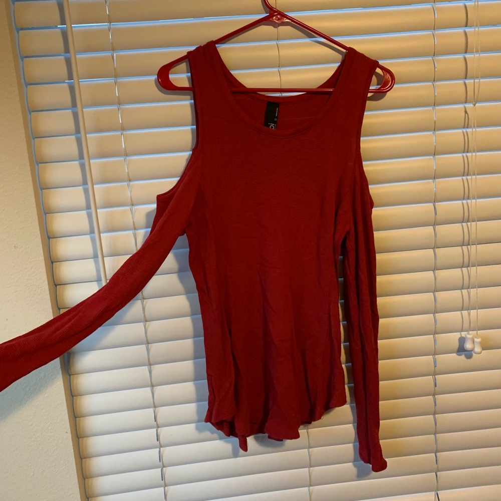 Red Bobi Cold shoulder top